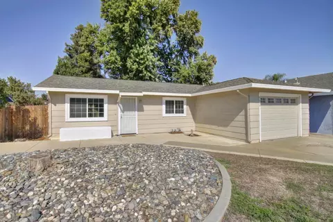 8686 Wren Cir, Elk Grove, CA 95624