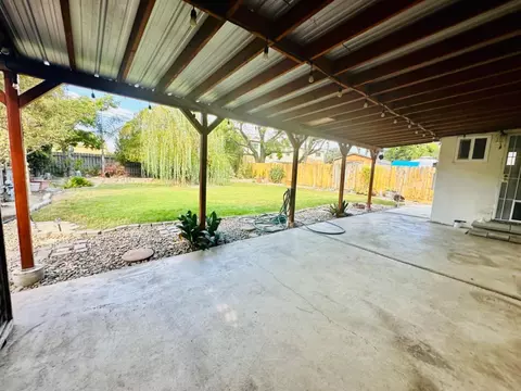 821 E Longview Ave, Stockton, CA 95207 photo 16