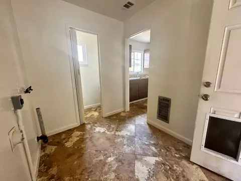 821 E Longview Ave, Stockton, CA 95207 photo 14