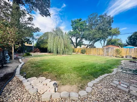 821 E Longview Ave, Stockton, CA 95207 photo 17