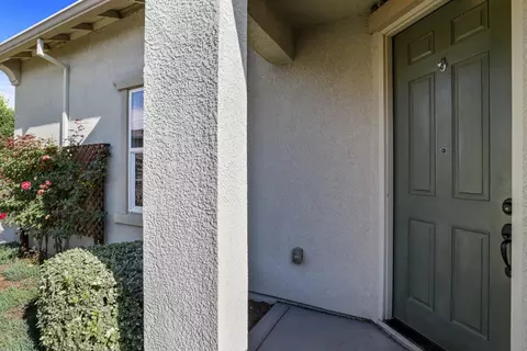 1370 Mill Run Ct, Manteca, CA 95336 photo 4