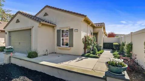 1370 Mill Run Ct, Manteca, CA 95336 photo 3