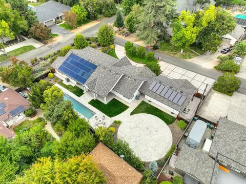 5500 Susan Way, Carmichael, CA 95608 photo 51