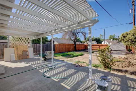 109 6th St, Gustine, CA 95322 photo 6