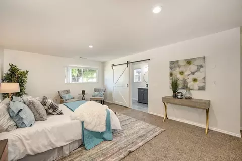 Bedroom - 6351 Eldon Ave, Loomis, CA 95650 photo 3 of 8