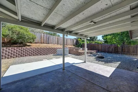 Exterior - 6351 Eldon Ave, Loomis, CA 95650 photo 5 of 9