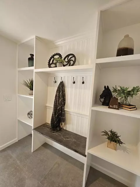 Entry Way - 6351 Eldon Ave, Loomis, CA 95650 photo 1 of 1