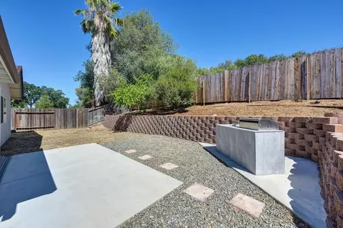 Exterior - 6351 Eldon Ave, Loomis, CA 95650 photo 9 of 9