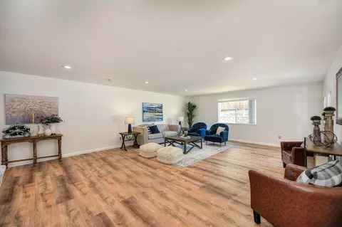 Living - 6351 Eldon Ave, Loomis, CA 95650 photo 2 of 5