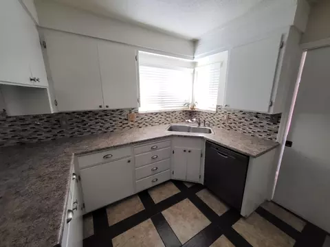 413 W Turner Rd, Lodi, CA 95240 photo 18