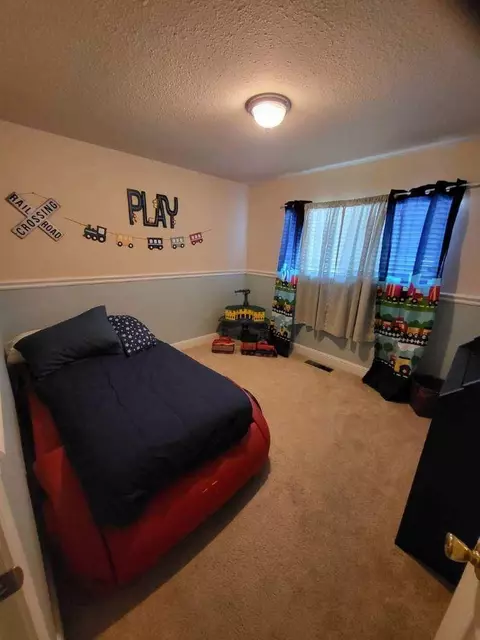 413 W Turner Rd, Lodi, CA 95240 photo 13