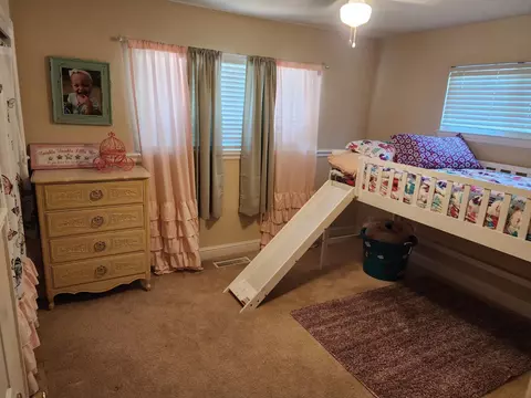 413 W Turner Rd, Lodi, CA 95240 photo 5