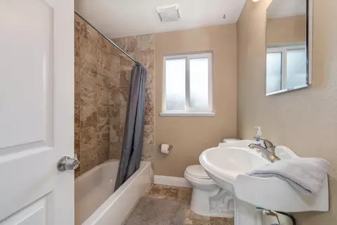 8748 Fair Oaks Blvd, Carmichael, CA 95608 photo 16