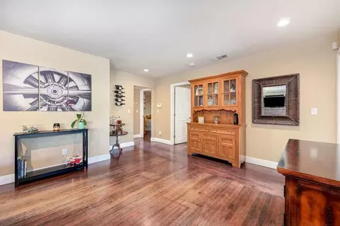 8748 Fair Oaks Blvd, Carmichael, CA 95608 photo 8