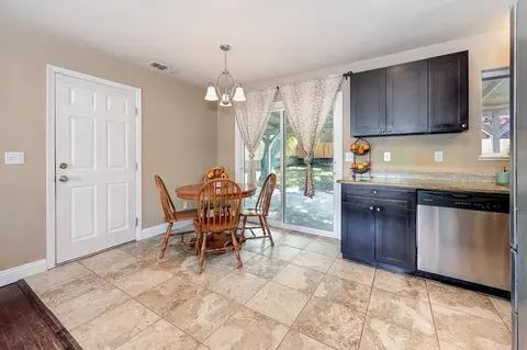 8748 Fair Oaks Blvd, Carmichael, CA 95608 photo 18