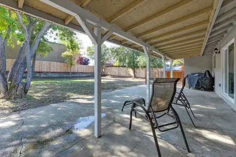 8748 Fair Oaks Blvd, Carmichael, CA 95608 photo 25