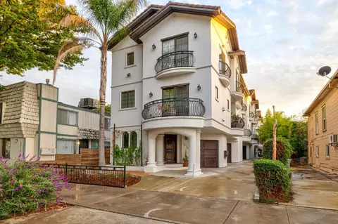 1703 San Timoteo Walk, Sacramento, CA 95816