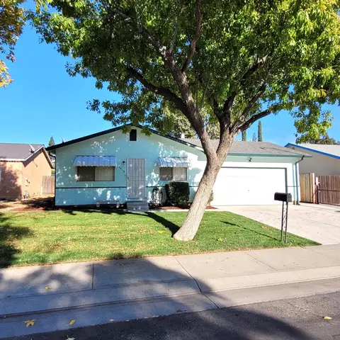 6410 Greenfield Ln, Stockton, CA 95207