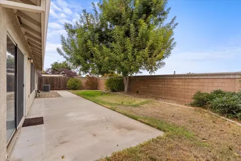 1210 Ness Ct, Ripon, CA 95366 photo 17