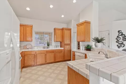 1210 Ness Ct, Ripon, CA 95366 photo 14