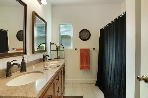 441 W 12th St, Tracy, CA 95376 photo 23