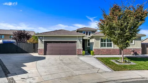655 Sawtooth Ct, Manteca, CA 95337 photo 3