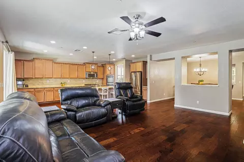 655 Sawtooth Ct, Manteca, CA 95337 photo 17