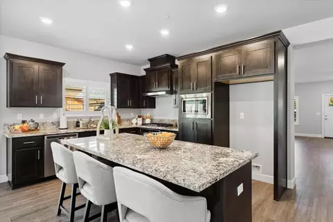 5586 Lost Ave, Rocklin, CA 95677 photo 7
