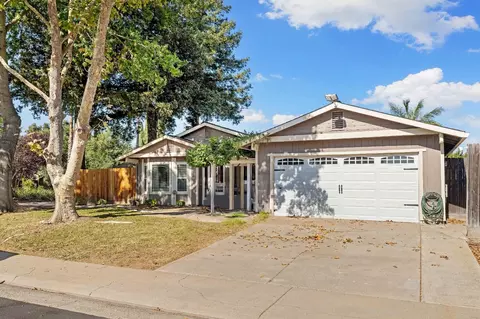 9271 Briles Ct, Elk Grove, CA 95624