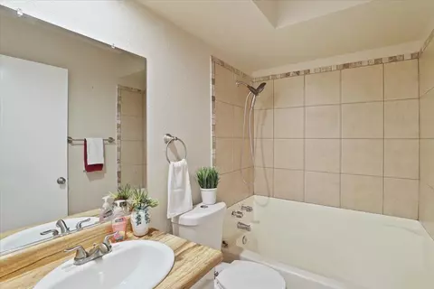 3701 Colonial Dr #3, Modesto, CA 95356 photo 18