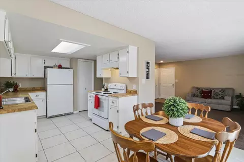 3701 Colonial Dr #3, Modesto, CA 95356 photo 9