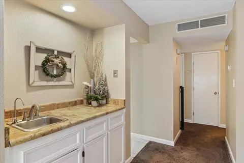 3701 Colonial Dr #3, Modesto, CA 95356 photo 14
