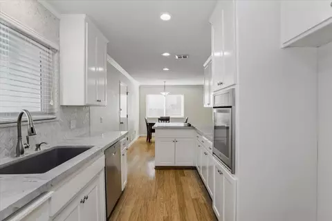 1101 Lillian Dr, Modesto, CA 95355 photo 7