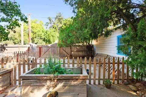 1401 E Marshall St, Turlock, CA 95380 photo 10