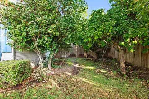 1401 E Marshall St, Turlock, CA 95380 photo 4