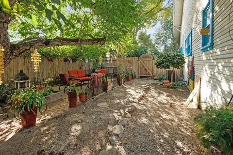 1401 E Marshall St, Turlock, CA 95380 photo 13