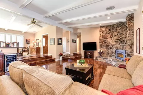 4445 Jan Dr, Carmichael, CA 95608 photo 10