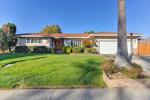 4445 Jan Dr, Carmichael, CA 95608 photo 3