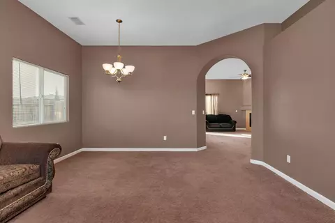 8177 Tipton Dr, Dos Palos, CA 93620 photo 4
