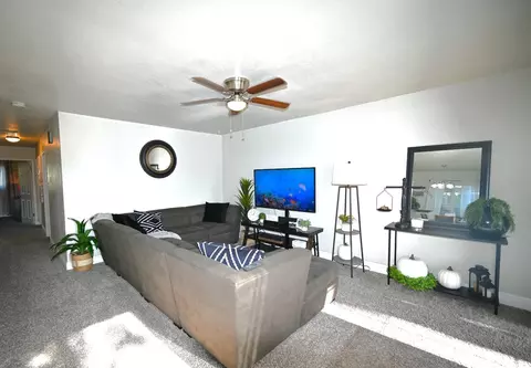 1319 W 9th St, Merced, CA 95341 photo 6