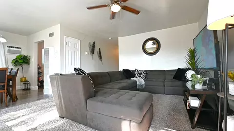 1319 W 9th St, Merced, CA 95341 photo 4