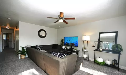 1319 W 9th St, Merced, CA 95341 photo 10