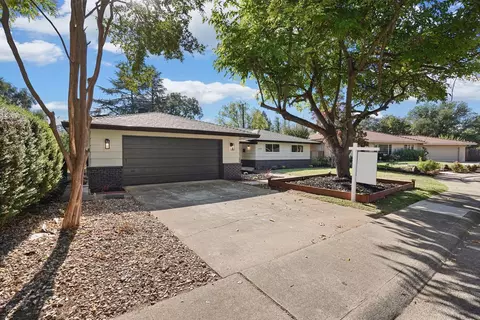 2809 Royal Palm Way, Carmichael, CA 95608 photo 6