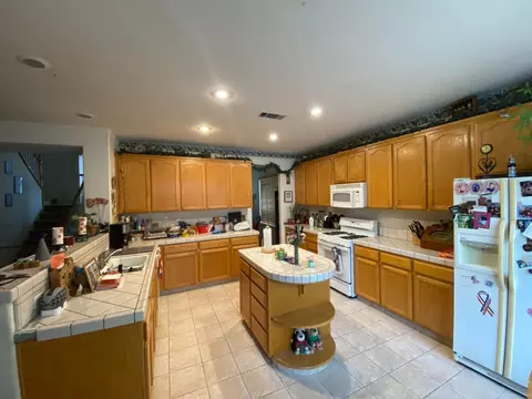 669 Zurich Dr, Manteca, CA 95337 photo 10