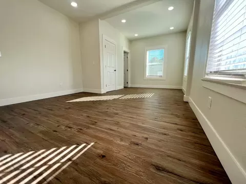 346 E Worth St, Stockton, CA 95206 photo 10