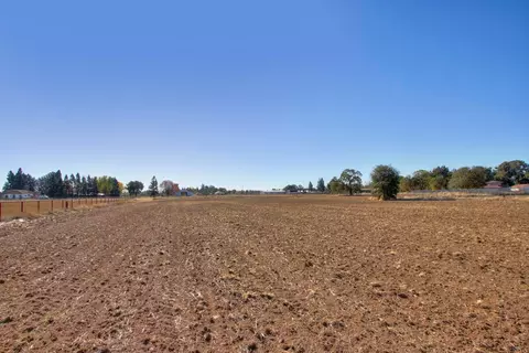 13368 Apple Rd, Wilton, CA 95693 photo 65
