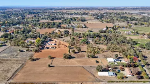 13368 Apple Rd, Wilton, CA 95693 photo 81