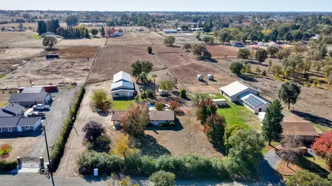 13368 Apple Rd, Wilton, CA 95693 photo 1