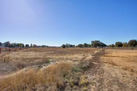 13368 Apple Rd, Wilton, CA 95693 photo 68