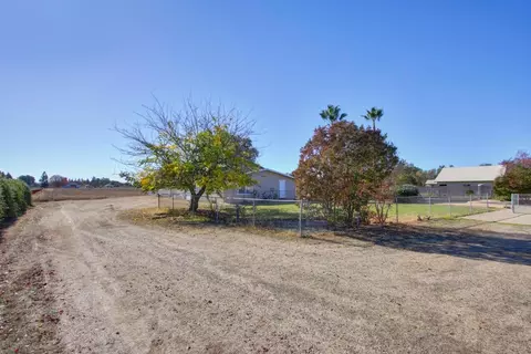 13368 Apple Rd, Wilton, CA 95693 photo 69